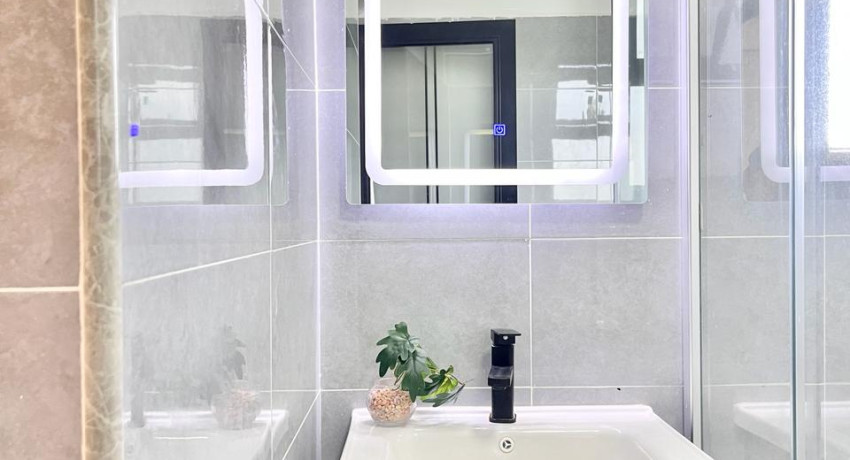 Valley Heights - Studio Apartment